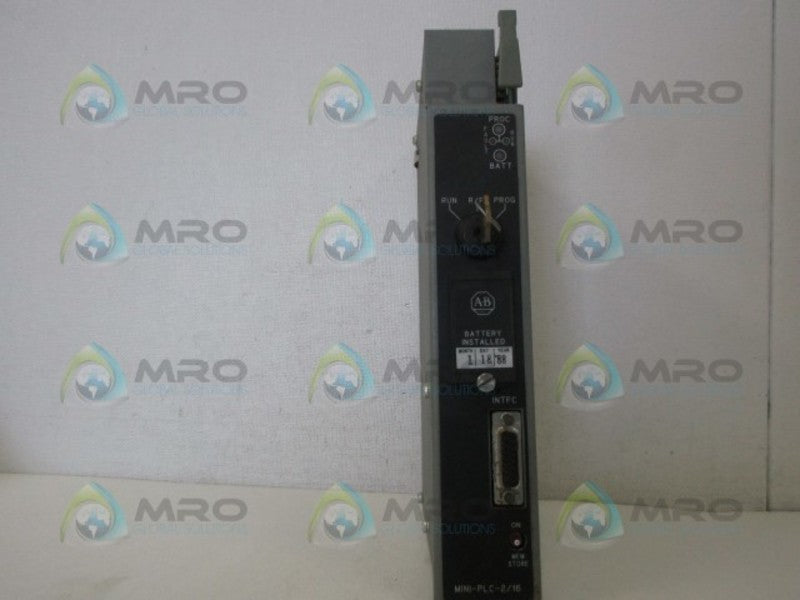 ALLEN BRADLEY 1772-LX SER.C MINI PROCESSOR F/W F (W/KEY) *USED*