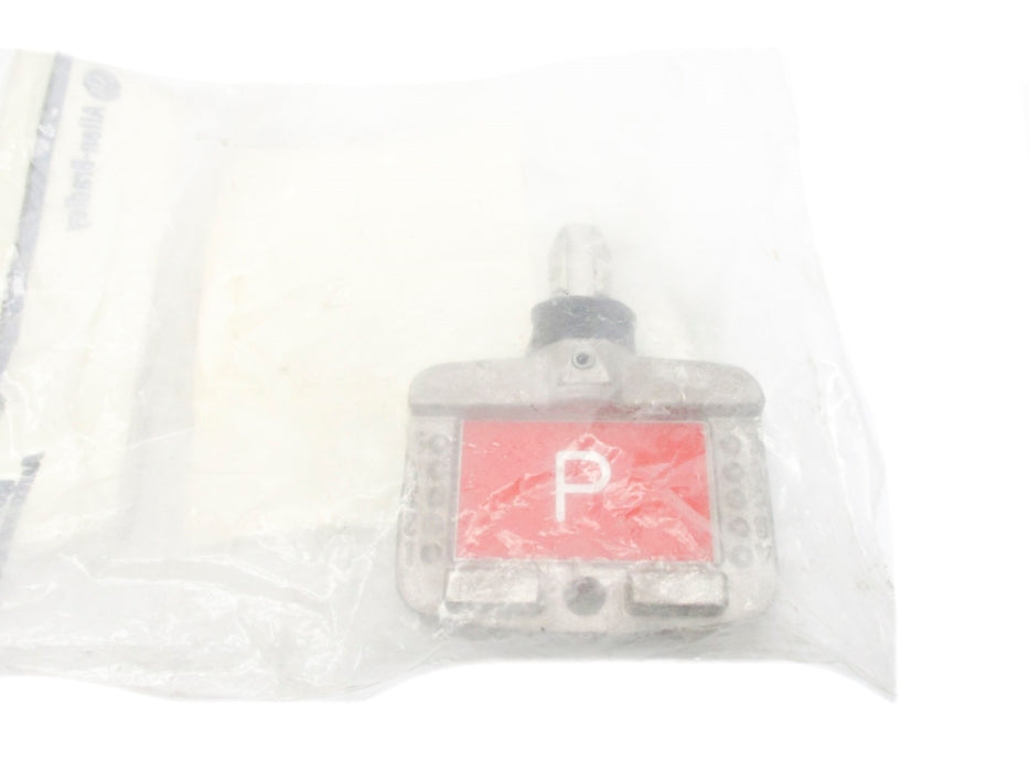 ALLEN BRADLEY 440T-AKEYE100P SER. A NSMP