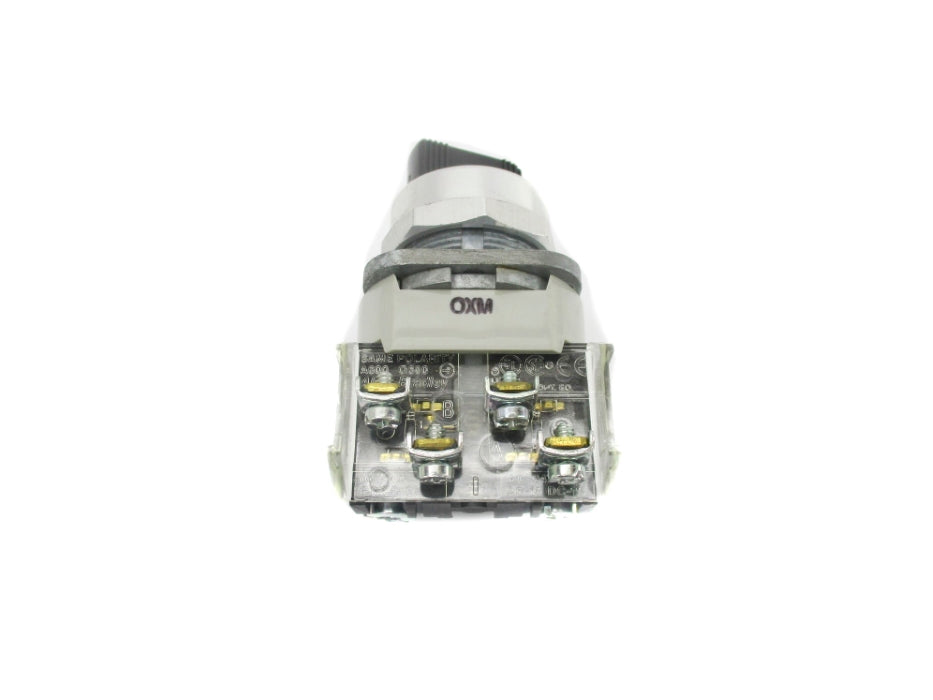 ALLEN BRADLEY 800T-N2KK4 SER. T NSNP