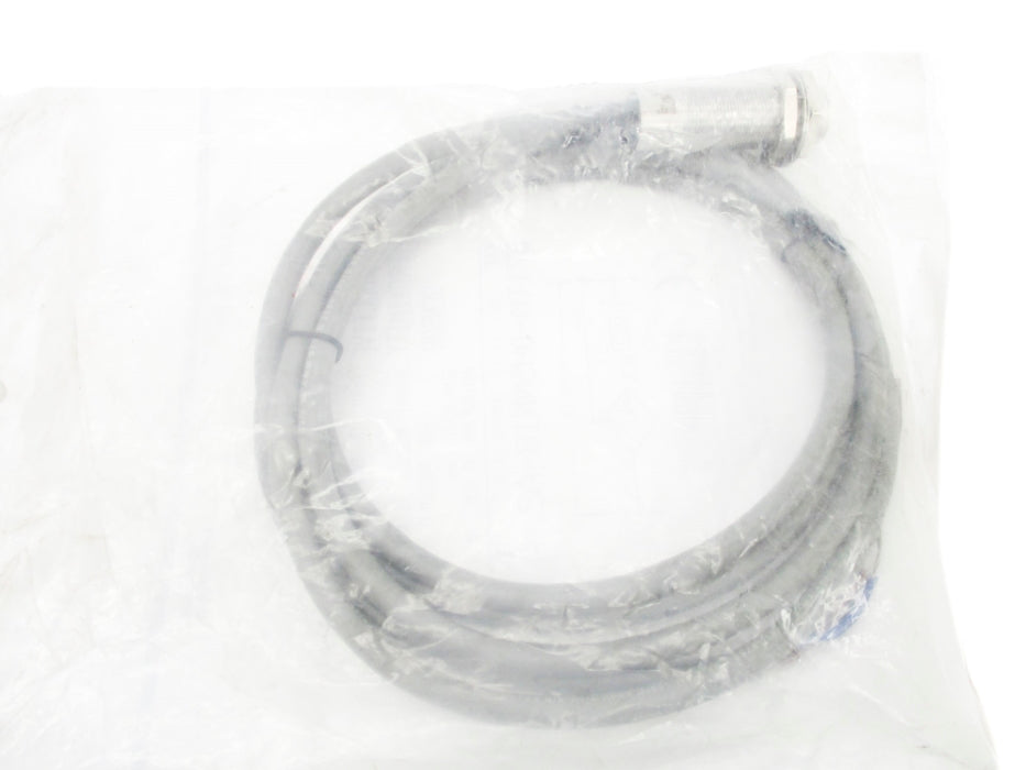 ALLEN BRADLEY 871TM-DH5NN18-A2 SER. A NSMP