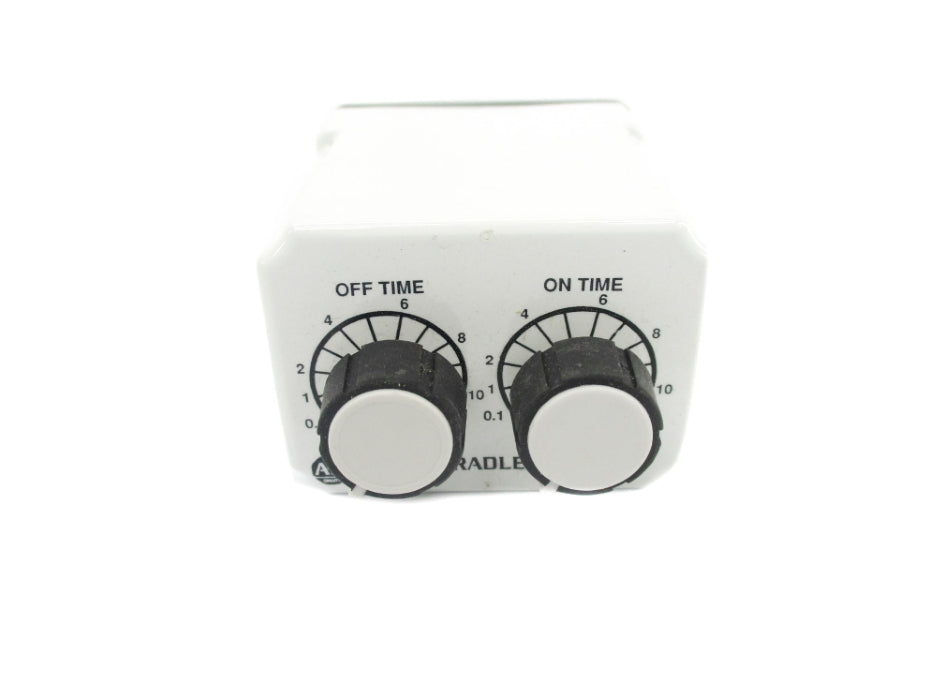INDUSTRIAL SPARE PART 700-HV32AZ24 SER. A 24VDC 10A 0.1S-10S UNMP