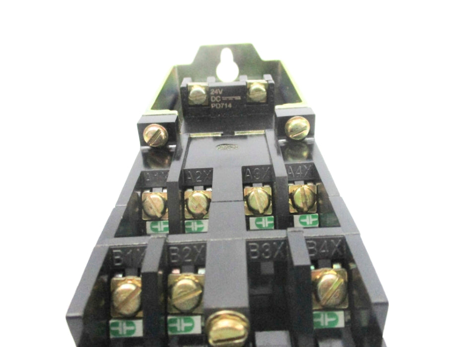 INDUSTRIAL SPARE PART 700DC-P700Z24 SER. A 24V 5A  (BR/WH) NSMP