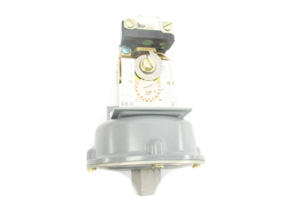 INDUSTRIAL SPARE PART 836-C1 SER. A  -8-2.5PSI (BR/WH) NSMP