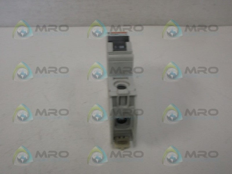 MERLIN-GERIN 60106 C5A CIRCUIT BREAKER *NEW NO BOX*