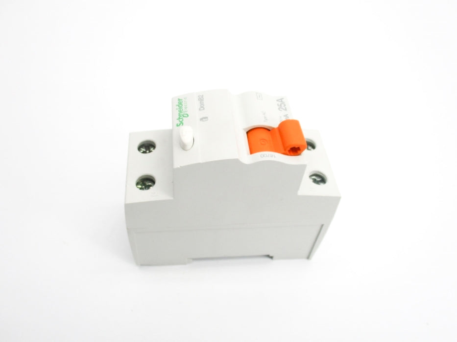 SCHNEIDER ELECTRIC DOMB2 16700 230V 25A UNMP