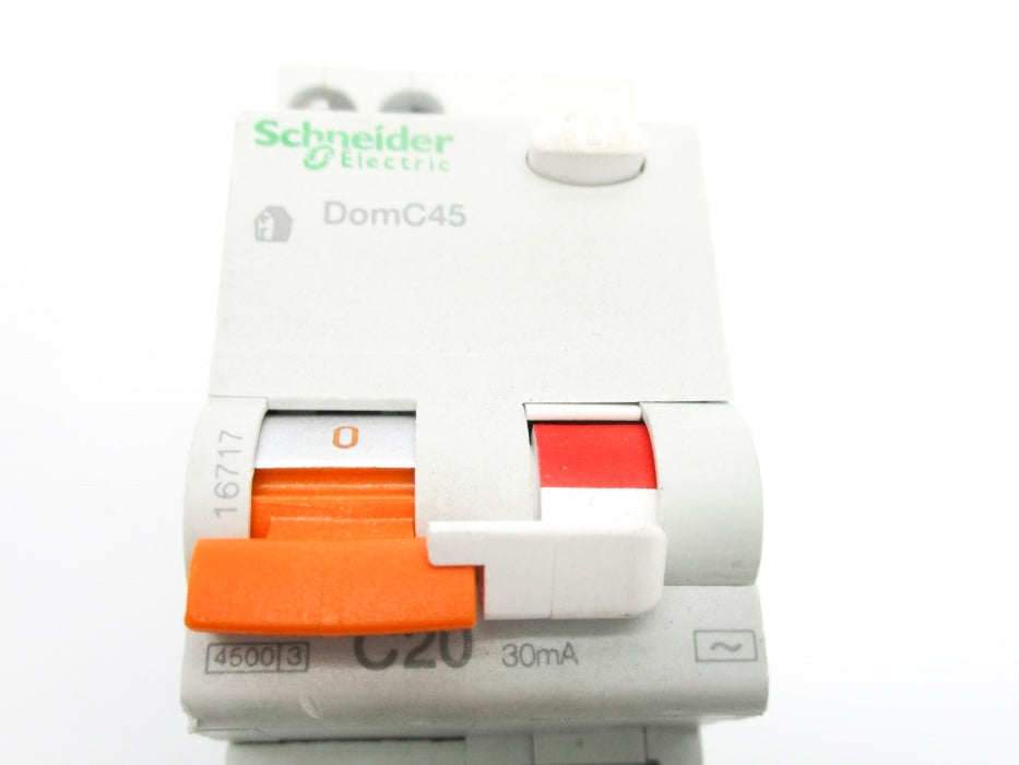 SCHNEIDER ELECTRIC DOMC45 16717 230V 20A UNMP