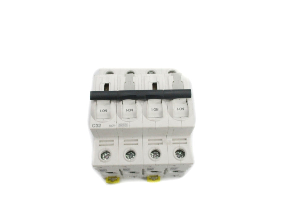 SCHNEIDER ELECTRIC A9F79432 400V 32A (AS PICTURED1) UNMP