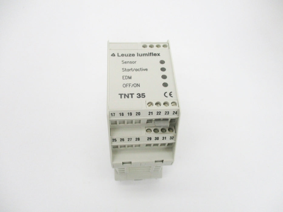 LEUZE LUMIFLEX TNT35 50033058 24VDC/250VAC 4A NSMP