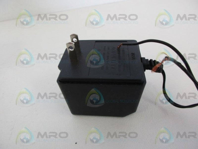 112103 CLASS 2 TRANSFORMER*NEW IN BOX*