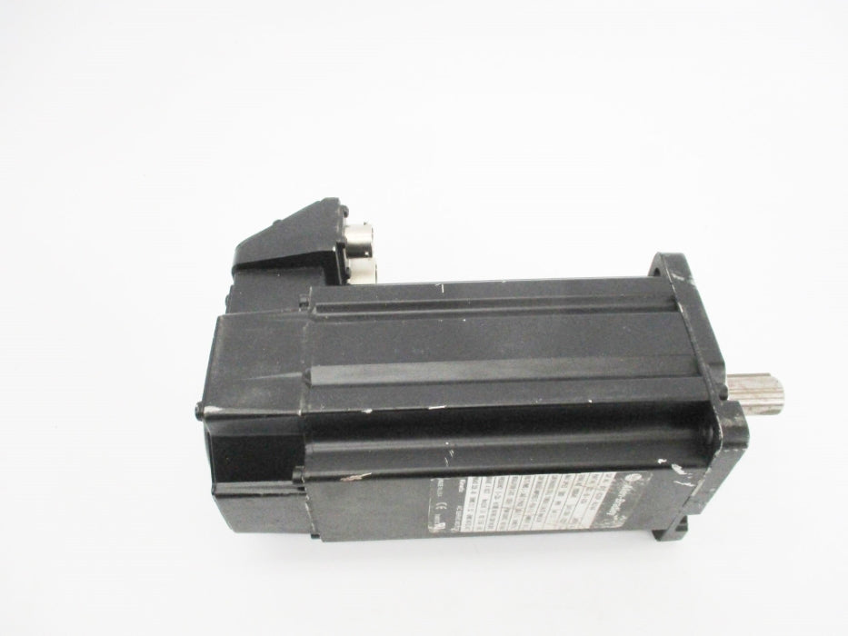 ALLEN BRADLEY MPL-B320P-MJ24AA SER. A UNMP