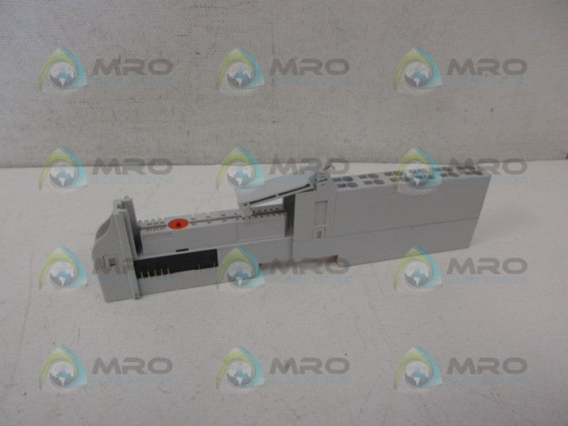 ALLEN BRADLEY 1734-TOP3S SER. A TERMINAL BASE *NEW NO BOX*