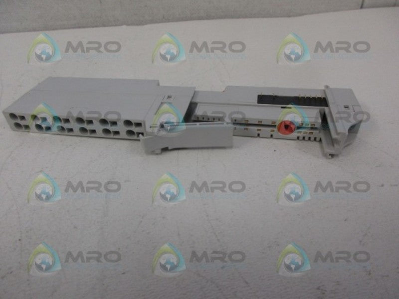 ALLEN BRADLEY 1734-TOP3S SER. A TERMINAL BASE *NEW NO BOX*