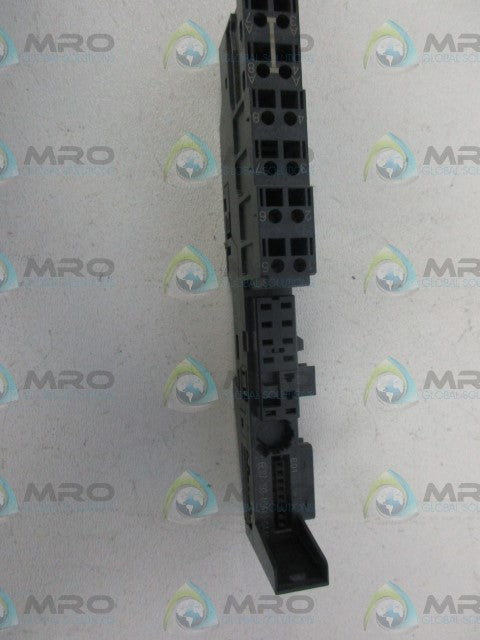 SIEMENS TM-E15S26-A1 TERMINAL BLOCK *NEW NO BOX*