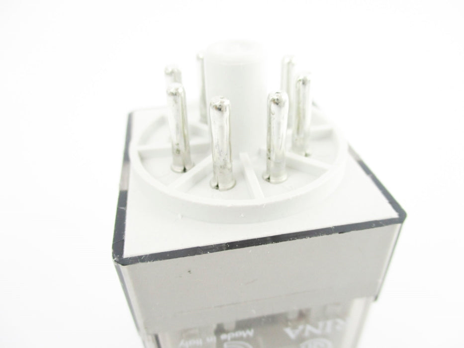 ALLEN BRADLEY 700-HAX2A24 SER. D 24VAC 6A UNMP