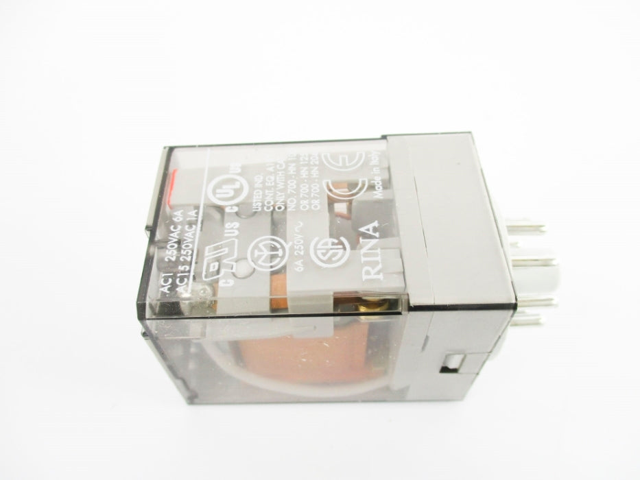ALLEN BRADLEY 700-HAX2A24 SER. D 24VAC 6A UNMP