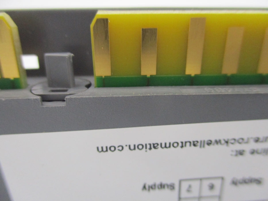 ALLEN BRADLEY 1734-IE2C SER. C F/W 3.004 24VDC UNMP
