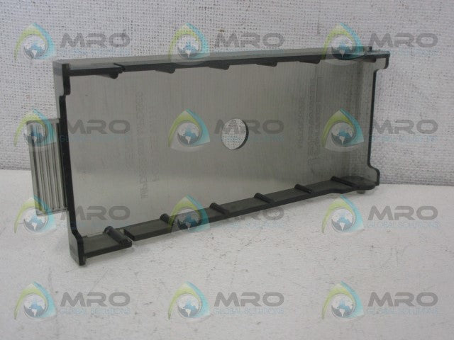 MERSEN MPDBC6869 SAFETY COVER *NEW NO BOX*