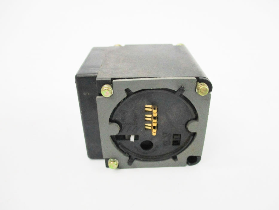 CUTLER HAMMER E51DP6 SER. B3 NSNP