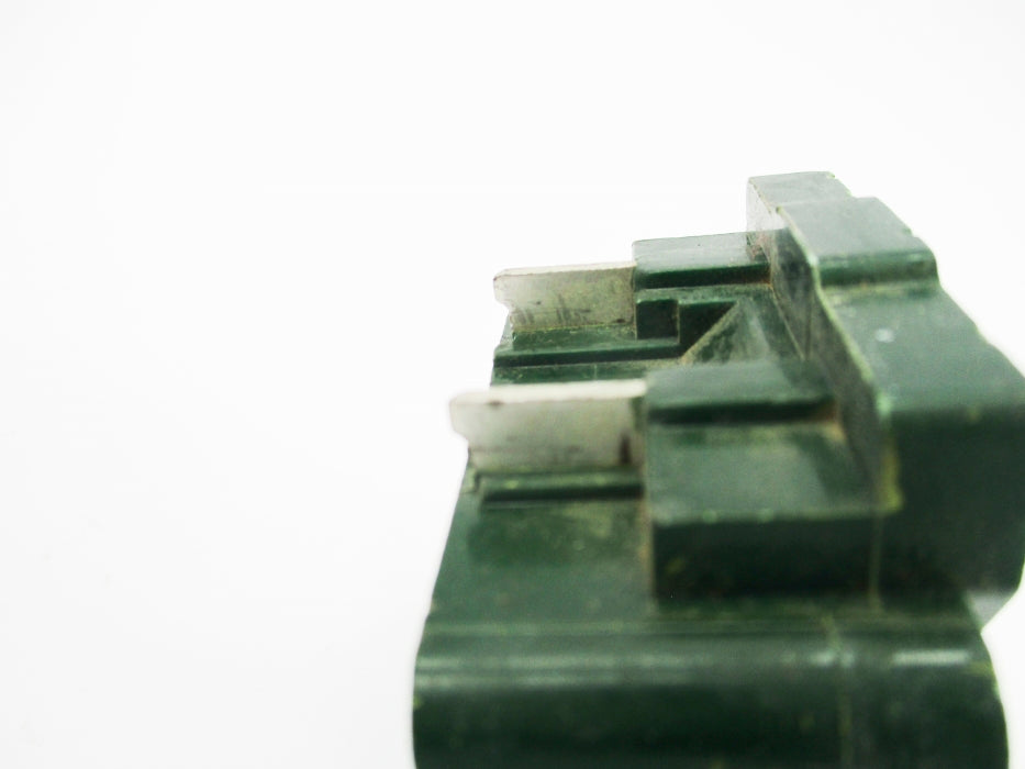 CUTLER HAMMER 2526-2 UNMP