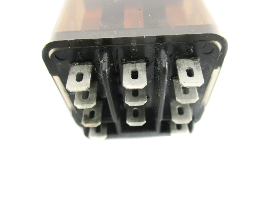 GENERAL ELECTRIC CR220HJ20658 240VDC 10A UNMP