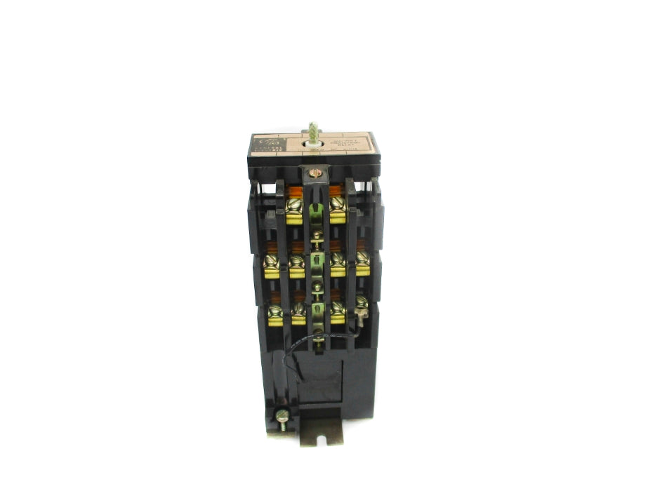 GENERAL ELECTRIC 120BD090** SER. A 125VDC UNMP