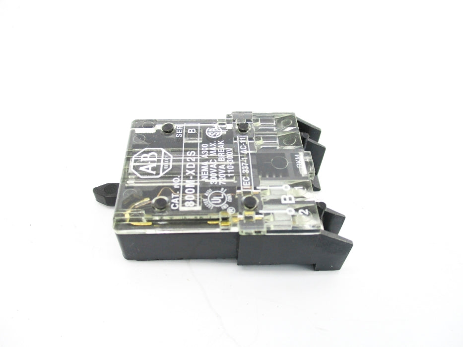 ALLEN BRADLEY 800M-XD2S SER. B 300VAC (BK/YL) NSMP