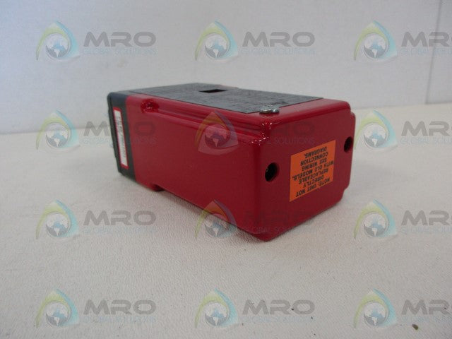 RED LION PRA1-1021 PULSE RATE CONVERTER *NEW IN BOX*