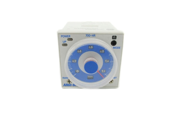ALLEN BRADLEY 700-HR52TA17 SER. D 100-240VAC 0.05S-300H (WH) NSMP