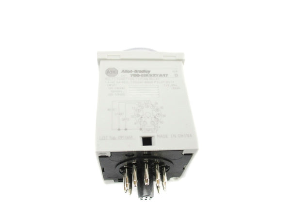 ALLEN BRADLEY 700-HR52TA17 SER. D 100-240VAC 0.05S-300H (WH) NSMP
