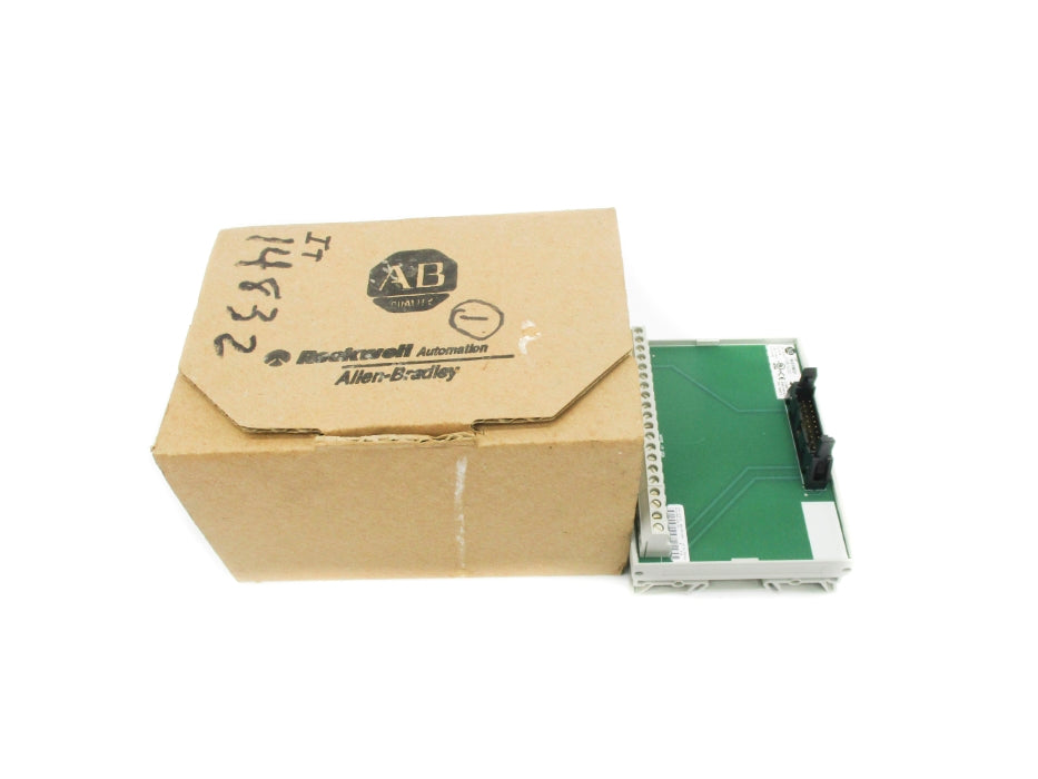 ALLEN BRADLEY 1492-IFM20F SER. B (BR/WH) NSMP