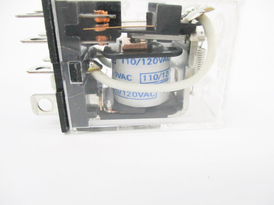ALLEN BRADLEY 700-HF32A1 SER. B 110/120V 10A UNMP