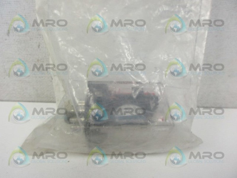 C3 CONTROLS GPRS-P3C10ZJ-3 OCTAL BASE RELAY  NSMP