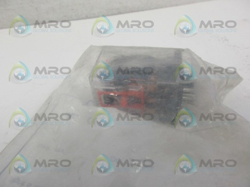 C3 CONTROLS GPRS-P3C10ZJ-3 OCTAL BASE RELAY  NSMP