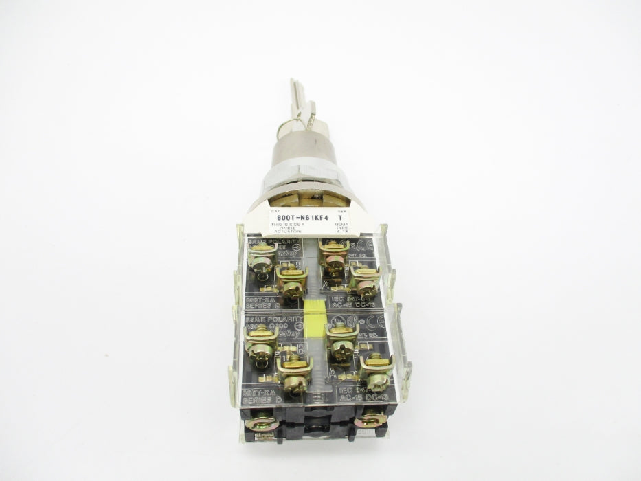 ALLEN BRADLEY 800T-N61KF4C SER. T (WH) NSMP