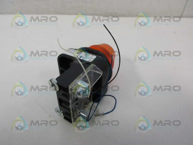 ALLEN BRADLEY 800T-QH24A SER U AMBER PILOT LIGHT *USED*