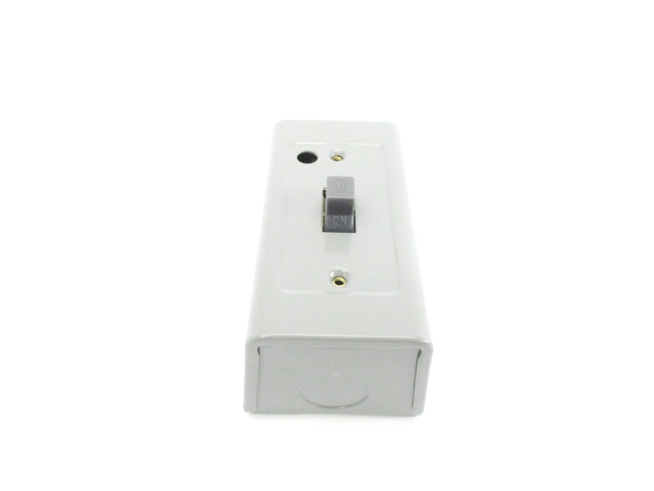 INDUSTRIAL SPARE PART 600-TAX4 SER. B 277V (GY/BL) NSMP