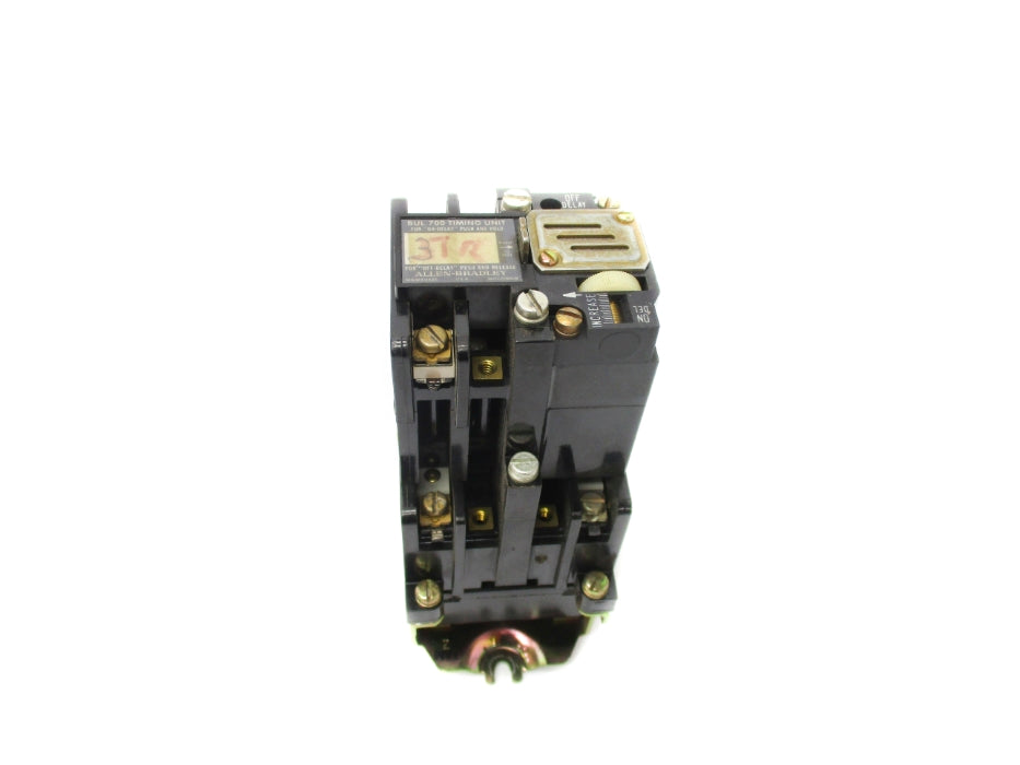 ALLEN BRADLEY 700-NT200A1 SER. C 110/120V UNMP