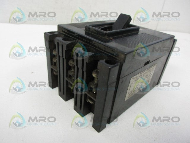 FUJI S33 30AMP 3POLE CIRCUIT BREAKER *USED*