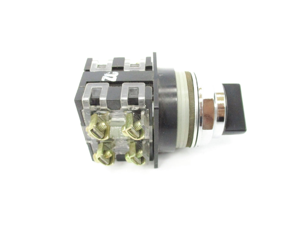 ALLEN BRADLEY 800T-FXJPH16RA1 SER. U (WH) NSMP
