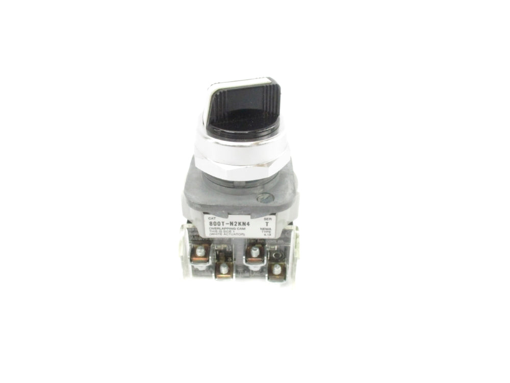 ALLEN BRADLEY 800T-N2KN4 SER. T NSNP