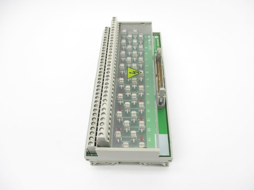 ALLEN BRADLEY 1492-IFM40F-FS120A-4 SER. A NSNP