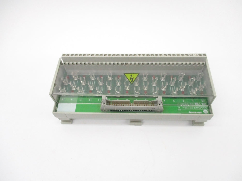 ALLEN BRADLEY 1492-IFM40F-FS120A-4 SER. A NSNP