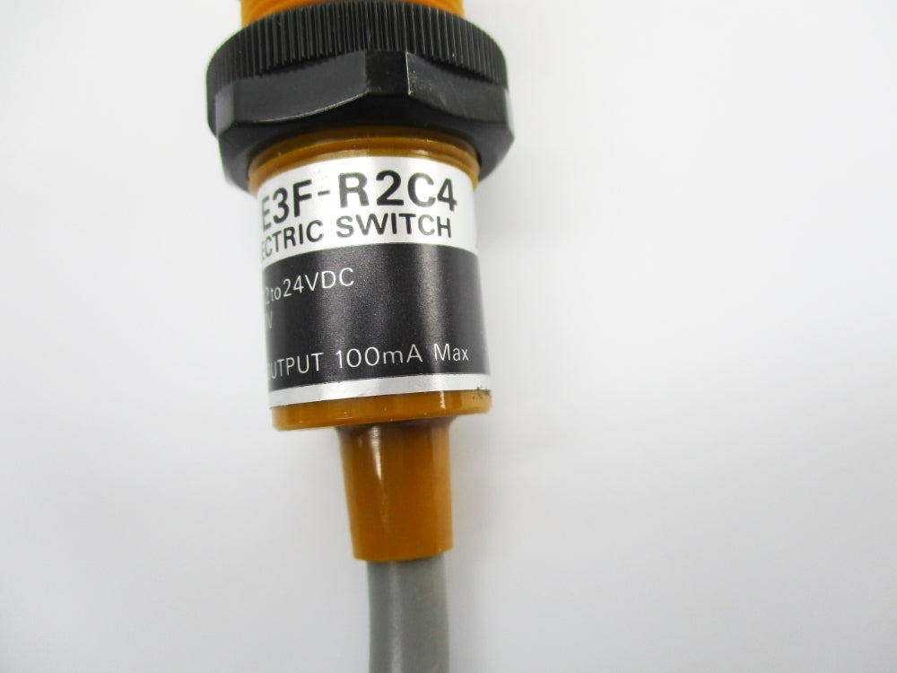 OMRON E3F-R2C4 NSNP