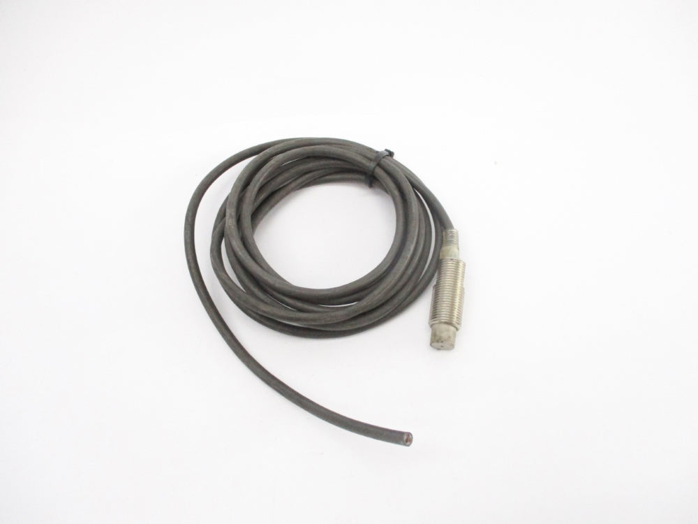 OMRON E2EG-X5MB1 UNMP