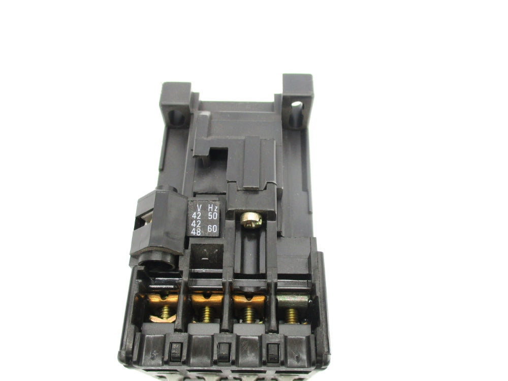 ABB B16-30-10 42 -48V  NSNP