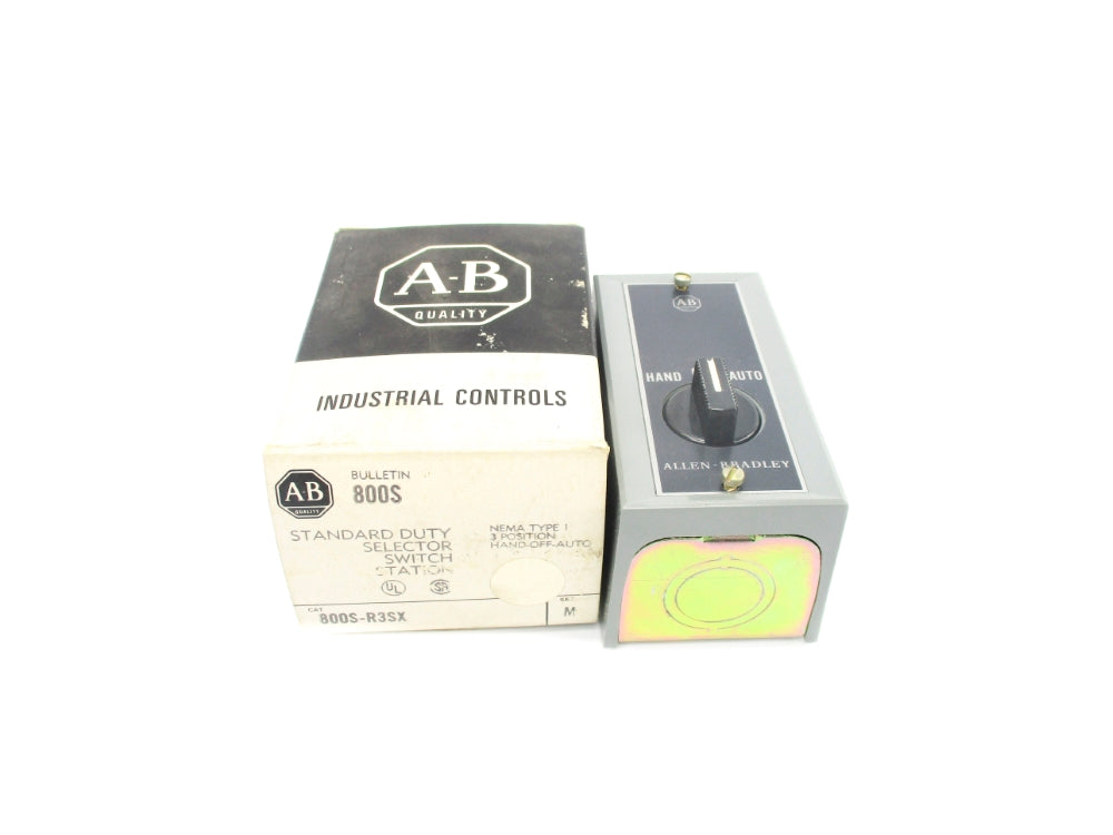 ALLEN BRADLEY 800S-R3SX SER. M (BK/WH) NSMP