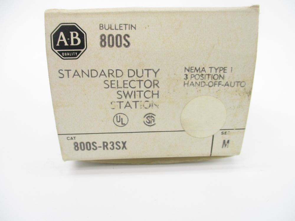 ALLEN BRADLEY 800S-R3SX SER. M (BK/WH) NSMP
