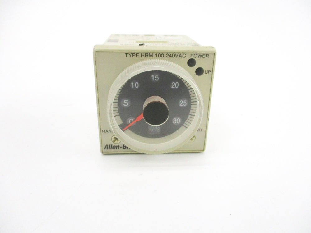 ALLEN BRADLEY 700-HRM12TA17 SER. B 100-240VAC 5A 0-30S NSNP