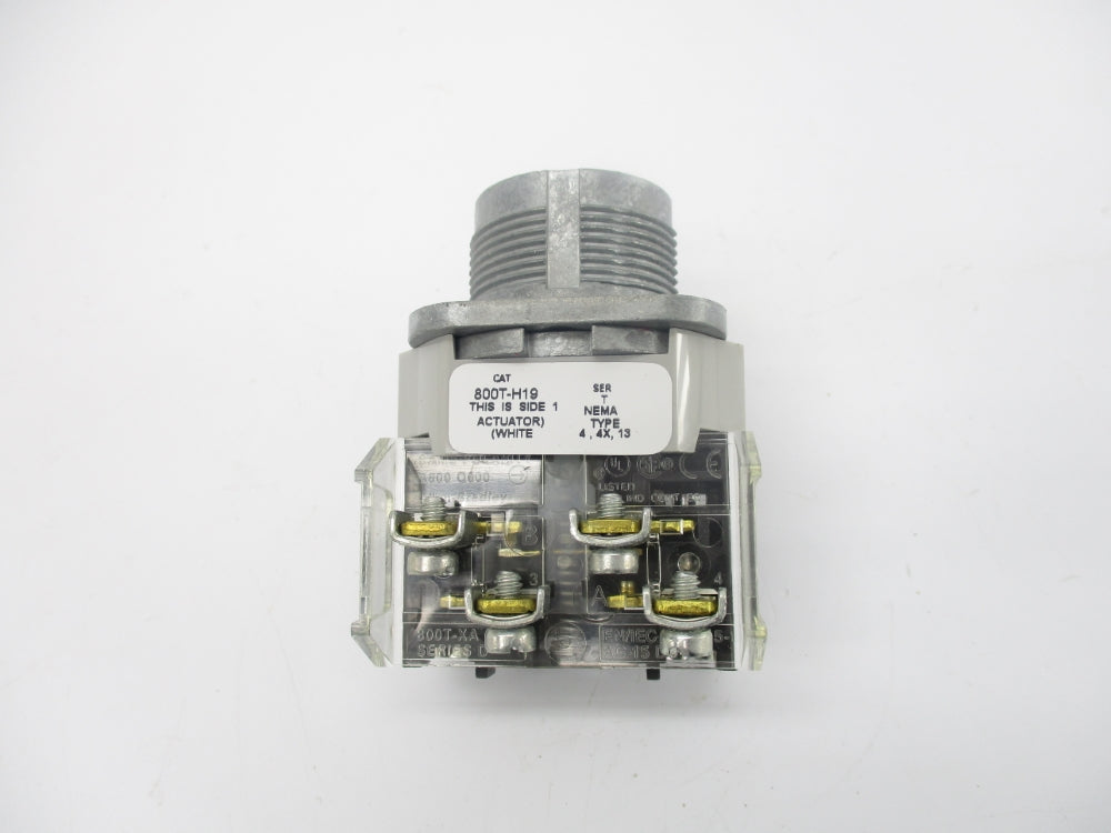 ALLEN BRADLEY 800T-H19A SER. T (AS PICTURED) (WH) NSMP