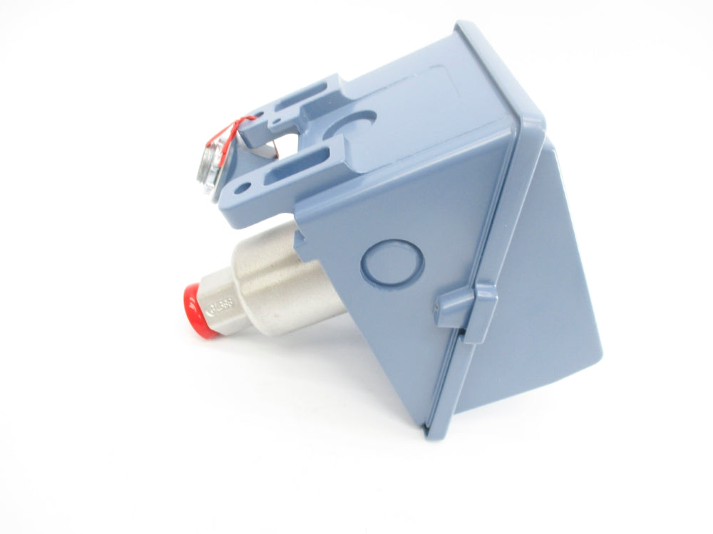 UNITED ELECTRIC J400-S156B 0-100PSI NSMP